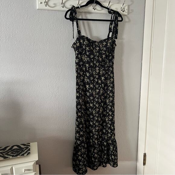 O.P.T. Toile de Jouy Black Floral Print Midi Dress - Picture 2 of 9